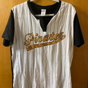 PINK Pittsburgh Pirates tee
